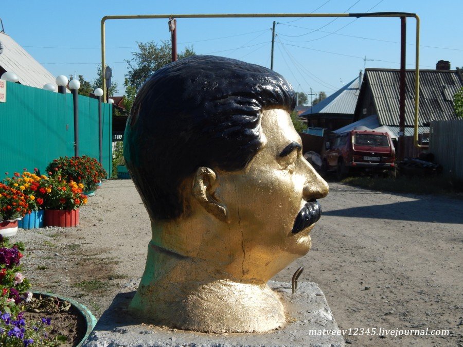 Сталин 2.jpg
